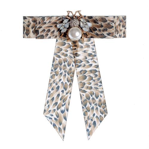 Brosa jabou, animal print