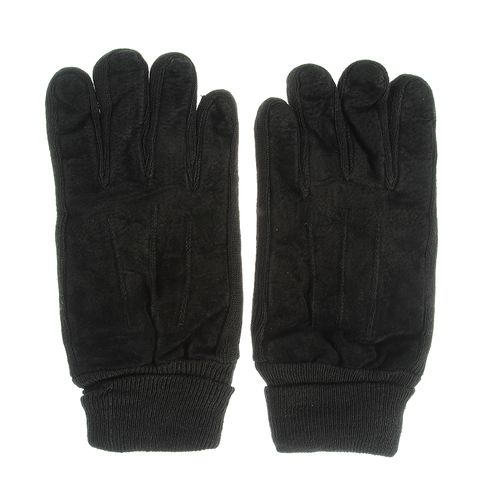 Manusi negre, piele intoarsa