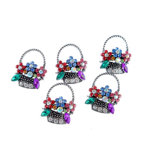 Set 5 brose martisor cos cu flori