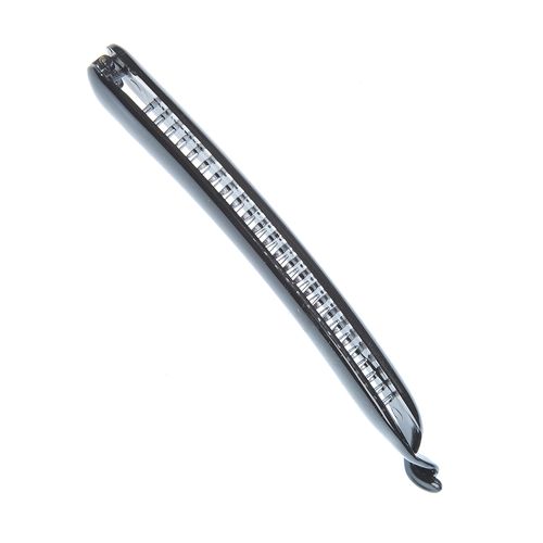 Cleste lung negru