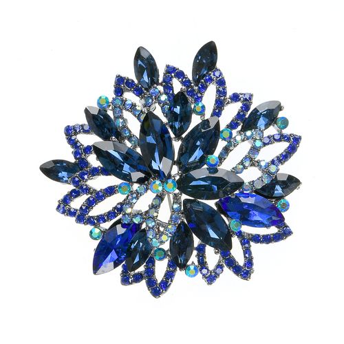 Brosa martisor floare albastra