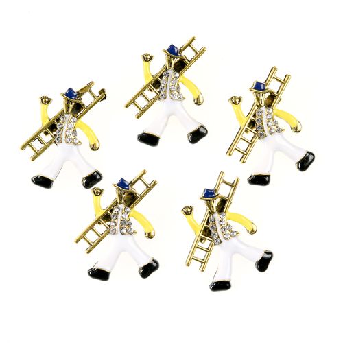 Set 5 brose cosar alb