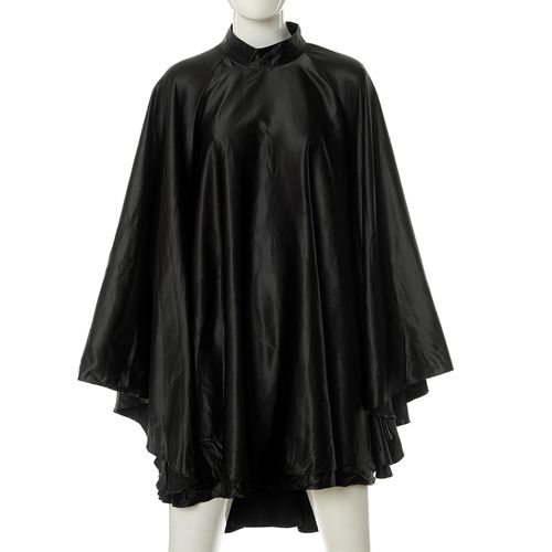 Rochie neagra cu maneci tip clopot