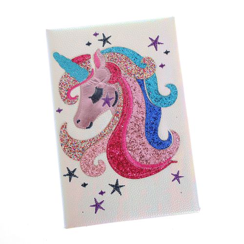 Agenda cu unicorn si stelute